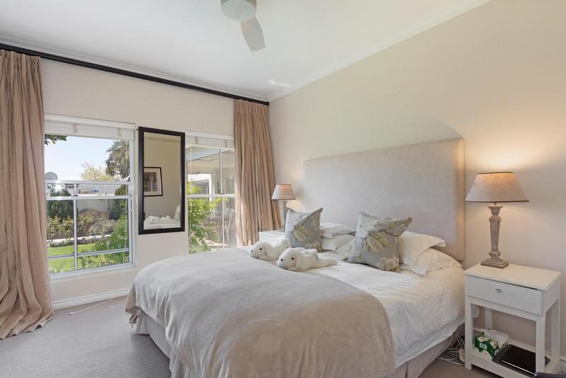 4 Bedroom Property for Sale in Steenberg Estate Western Cape